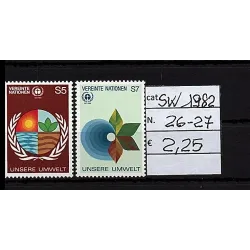 Briefmarkenkatalog 1982 26-27