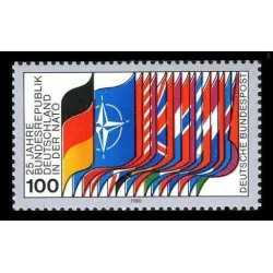 Drapeaux des membres de l'OTAN